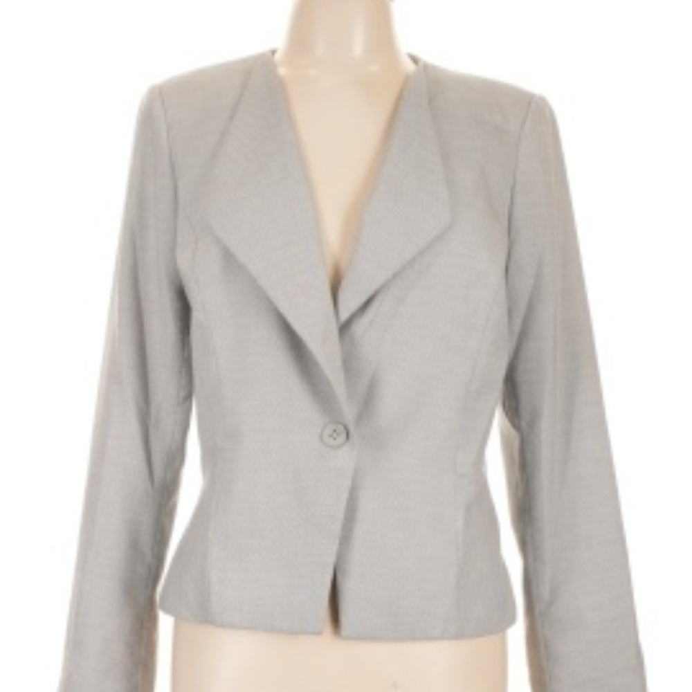 White House Black Market Light Gray Tailored Blazer